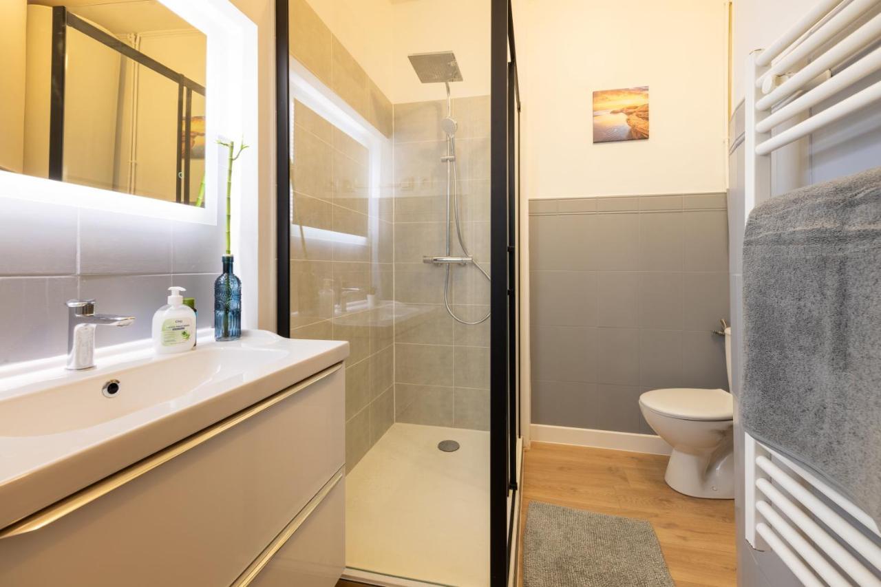 Air-Conditioned Flat With Terrace - Private & Independent - Lourdes Dış mekan fotoğraf