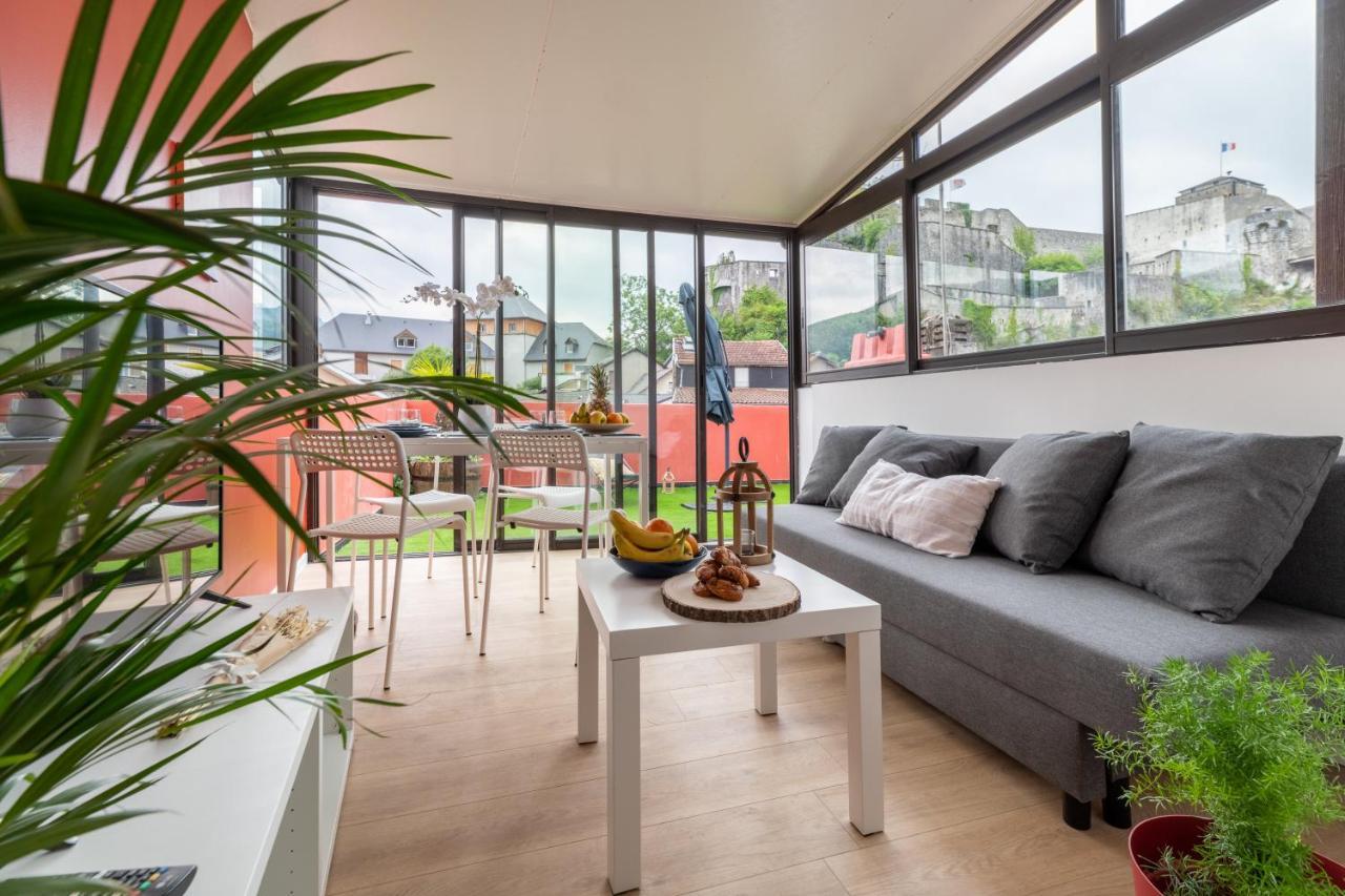 Air-Conditioned Flat With Terrace - Private & Independent - Lourdes Dış mekan fotoğraf
